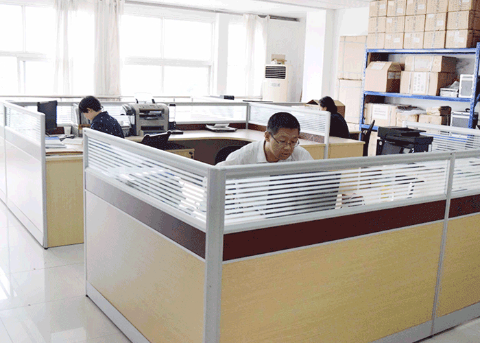 長和技術(shù)部辦公室